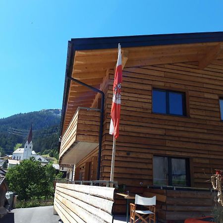 Apartamento Haus Riefli- Monique Sankt Anton am Arlberg Exterior foto