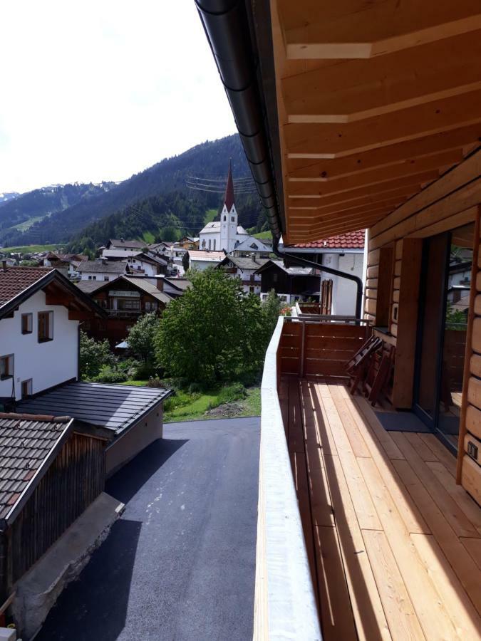 Apartamento Haus Riefli- Monique Sankt Anton am Arlberg Exterior foto